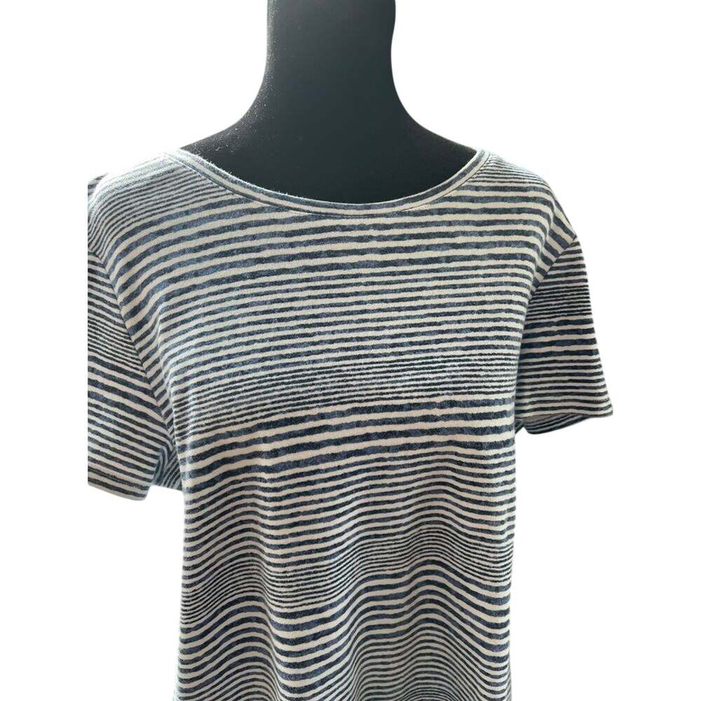 Studio Works short sleeve blue stripe Tee, women's size L